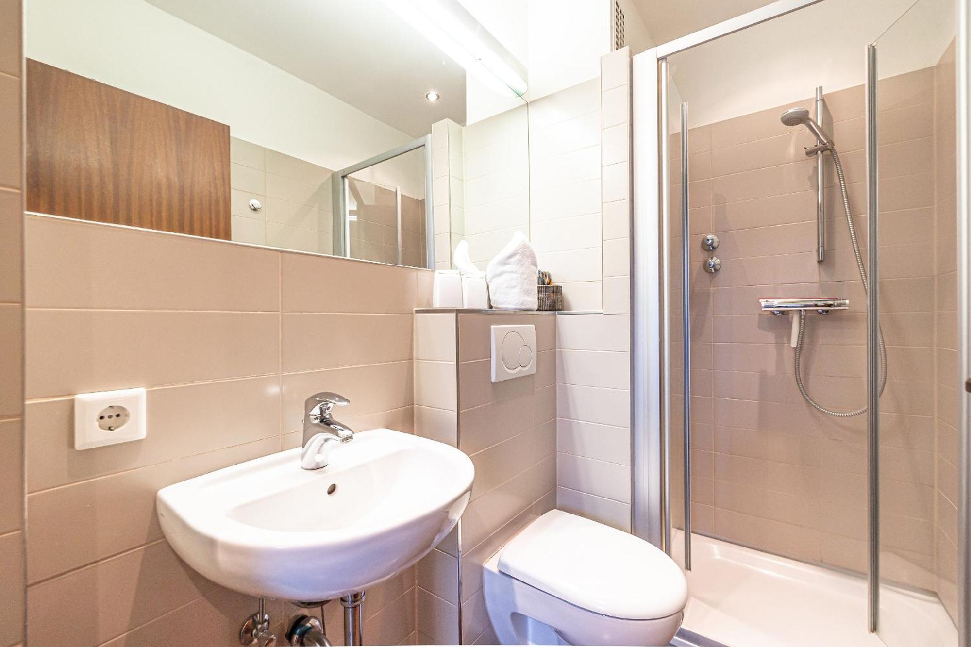 Fewo1846 Strandresidenz Wassersleben - Strandkoje - Komfortables Studioapartment Mit Meerblick Am Strand Харрисле Экстерьер фото
